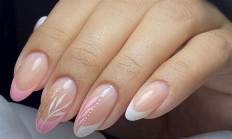 Unhas De Gel Simples E Elegantes Amendoadas - Unhas de gel amendoadas decoradas: Confira 10 bonitas inspirações para ...