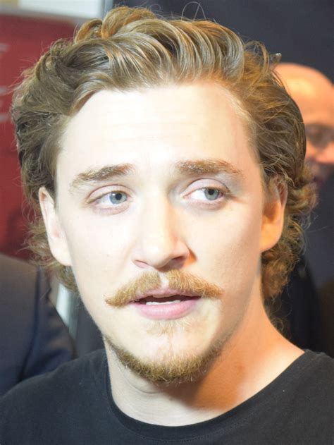Pictures of Kyle Gallner, Picture #69323 - Pictures Of Celebrities