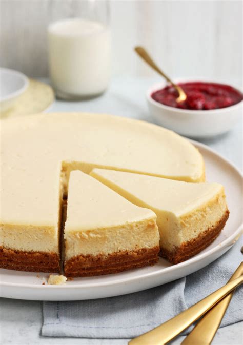 PERFECT Creamy Raspberry Cheesecake - Scientifically Sweet