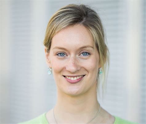 Sarah Hayes's Instagram, Twitter & Facebook on IDCrawl