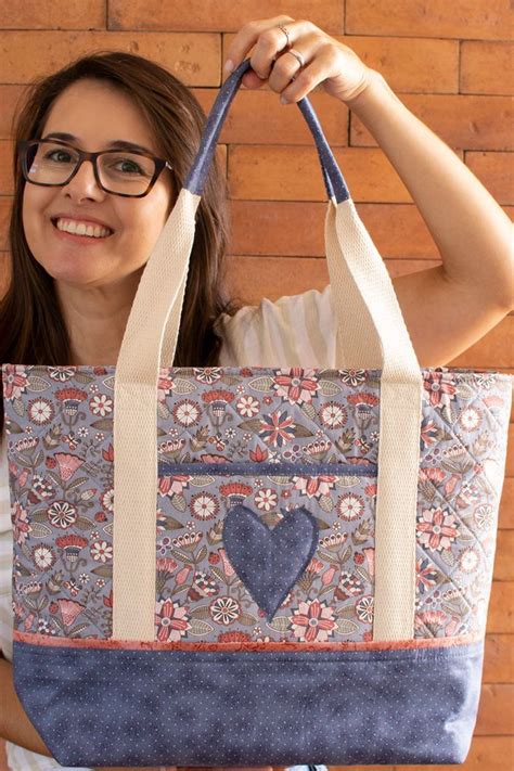 Bolsa Feminina De Tecido Artesanal - Bolsa de Tecido Passo a Passo - Costura Criativa e Patchwork | Bolsas ...