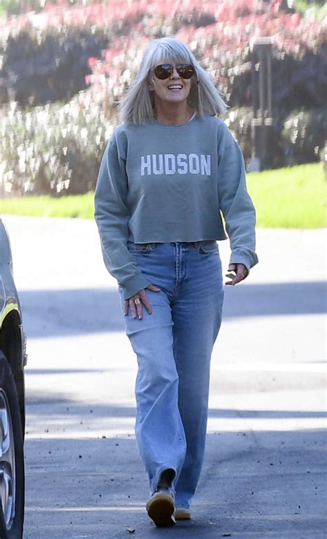 Pam Dawber – Celeb Donut