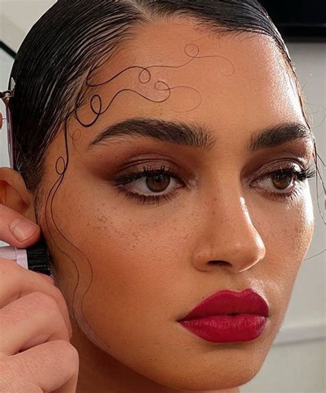 Raven lyn (@theravenlyn) • Instagram photos and videos