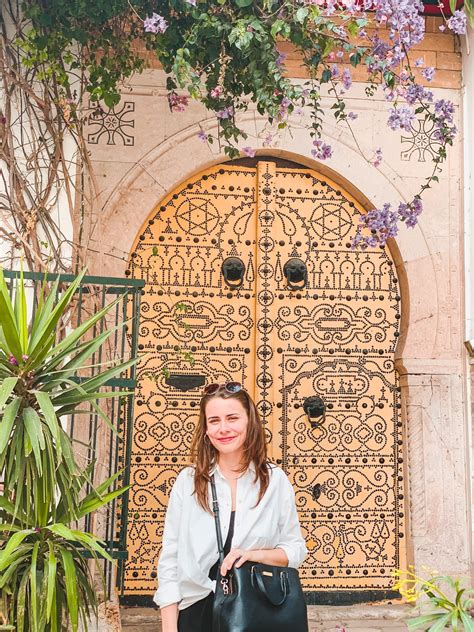 Travel Tips for Tunisia: 10 Essential Tips for Your First Visit