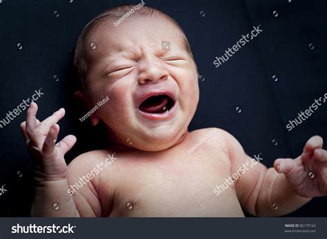 Portrait Adorable Newborn Baby Girl Crying Stock Photo 86179162 | Shutterstock