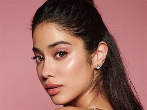 Creating A Dewy Makeup Look | Makeupview.co