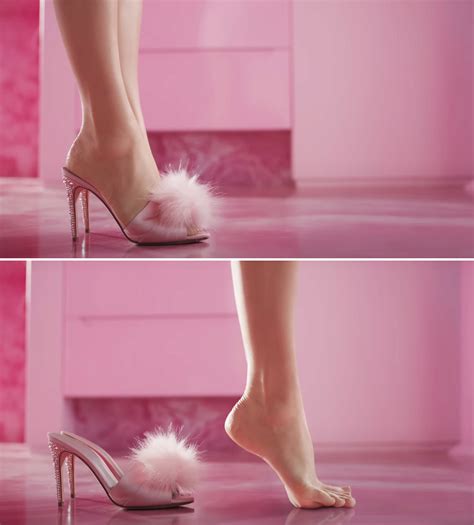 Barbie Arched Feet Scene Explained By Margot Robbie