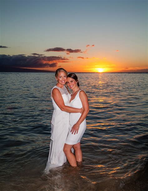 Stunning Beach Wedding Photos Celebrating Love
