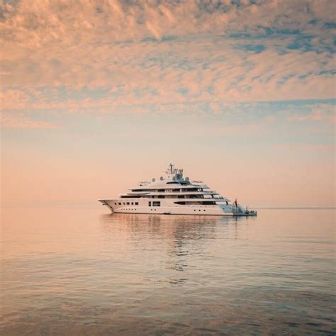 Four Seasons Hotels Launched A New Yacht Service - Travel Off Path