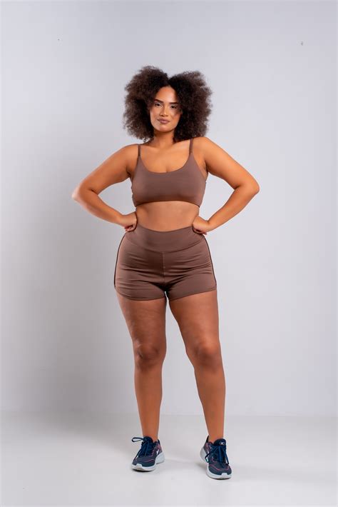 Qual é o padrão? Especialistas debatem pressão estética nas passarelas