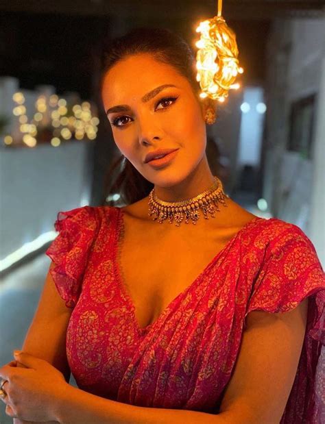 Esha Gupta’s bewitching pictures will make you go wow as she stuns in