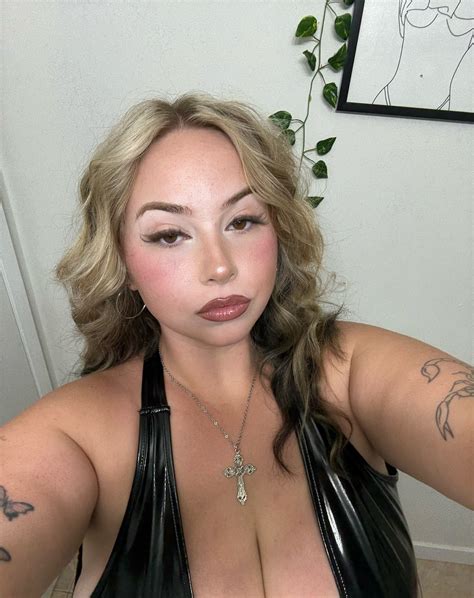 𝒞𝒶𝓈𝓈𝒾𝑒 𝒷🦋 (@cassiebateman) • Instagram photos and videos