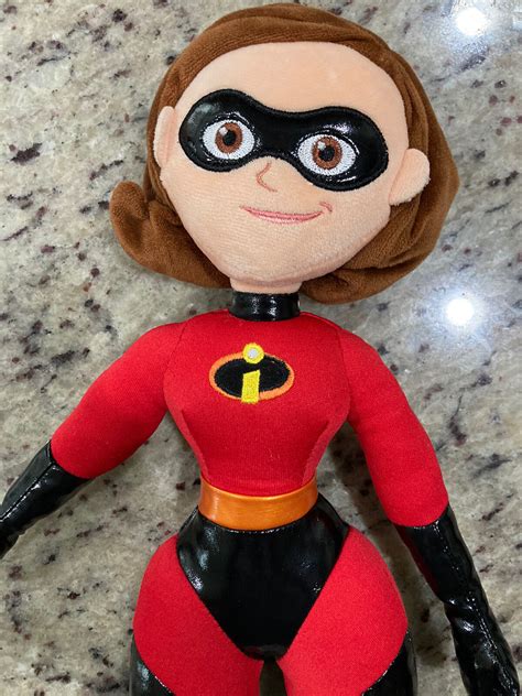 Disney Store Elastigirl Mrs. Incredible GYAT Plush Incredibles 2 17