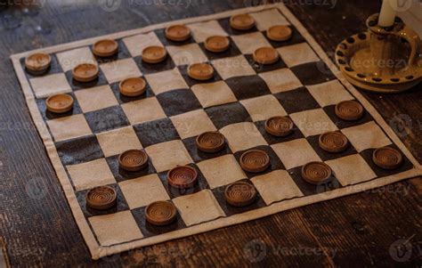 vintage checkers board 9805216 Stock Photo at Vecteezy