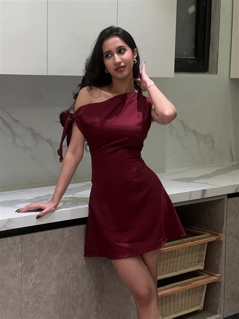 Sasha Dress – Bold Simplicity, Perfect Fit – Evierose