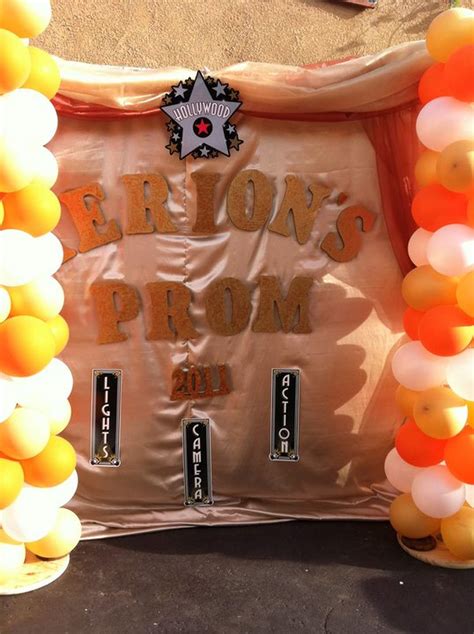 Hollywood Theme Props For Prom