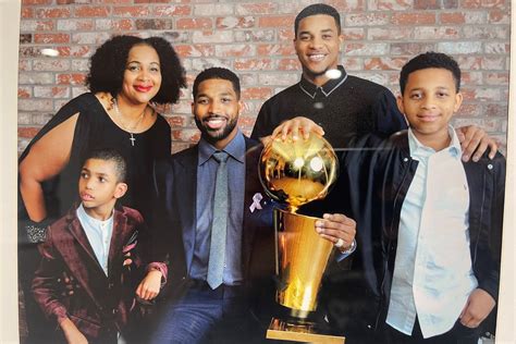 Lakers’ Tristan Thompson finds a valuable role on his late mother’s