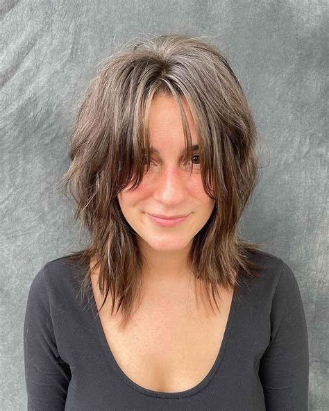 7 Choppy Layer Hairstyles That'll Make You Say "Wow!" (Ultimate Guide Inside) Image 15