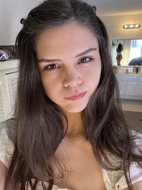 Let me tell you about my 4th hole :) : u/chloenoa