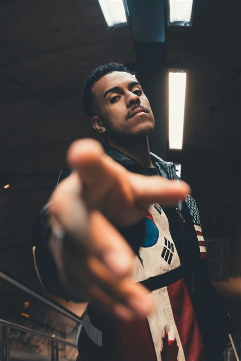 fines      fines stock  hd images