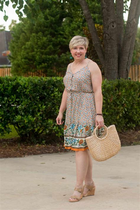 Casual Summer Dress Two Ways - Savvy Southern Chic