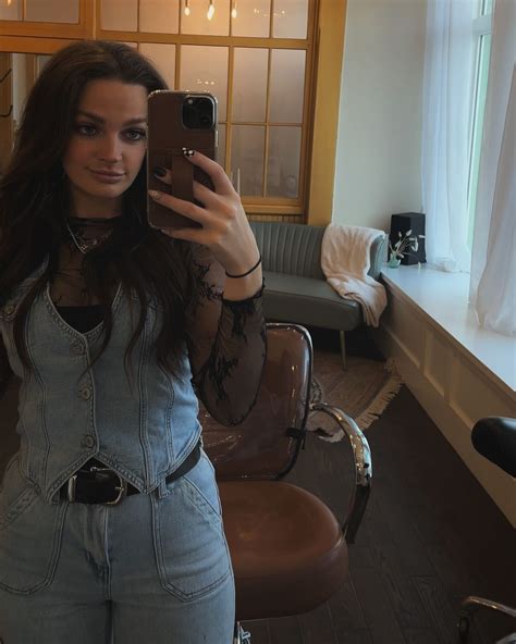 CLARA WEST | DAYTON HAIRSTYLIST (@clara_west) • Instagram photos and videos