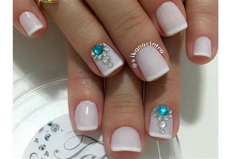Unhas Decoradas Com Pedrinhas Simples - Gosta de unhas decoradas, mas simples? Então veja esses modelos ...