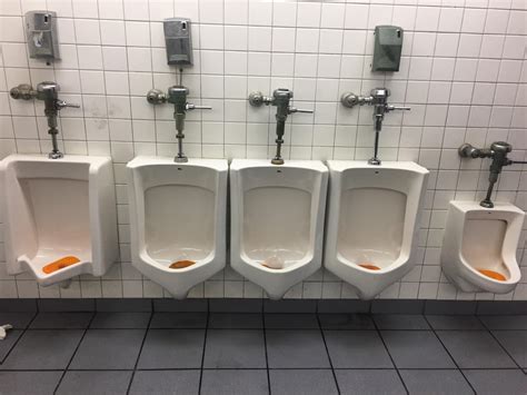 Fucking Dallas greyhound station : r/mildlyinfuriating