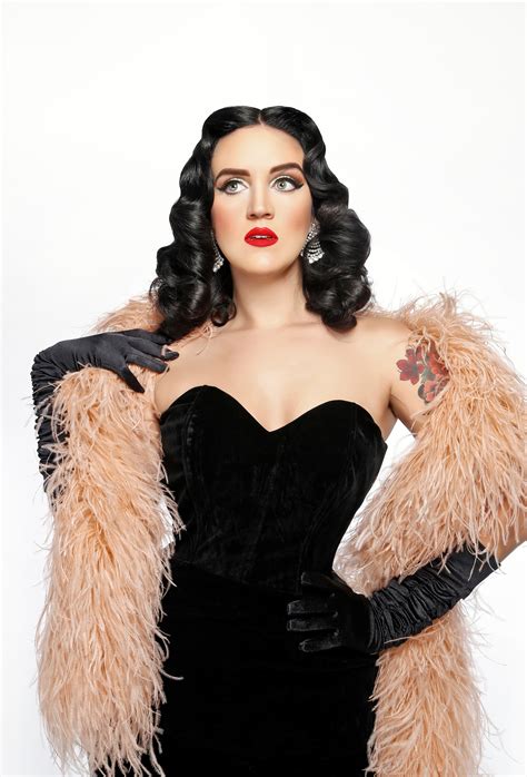 Katy Perry Lookalike (US) - Hire Lookalikes, Tributes