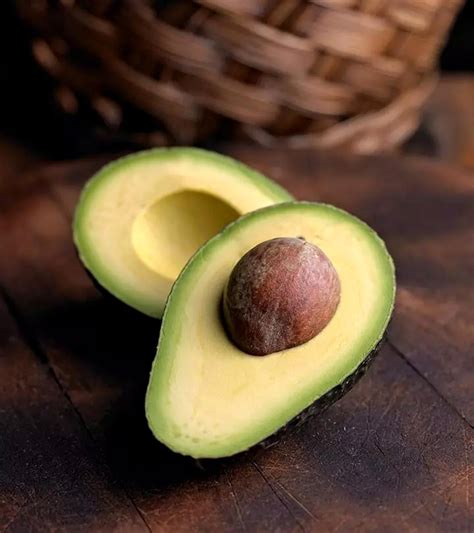 Discover 11 Surprising Health Benefits and Side Effects of Avocados | Avocado health benefits