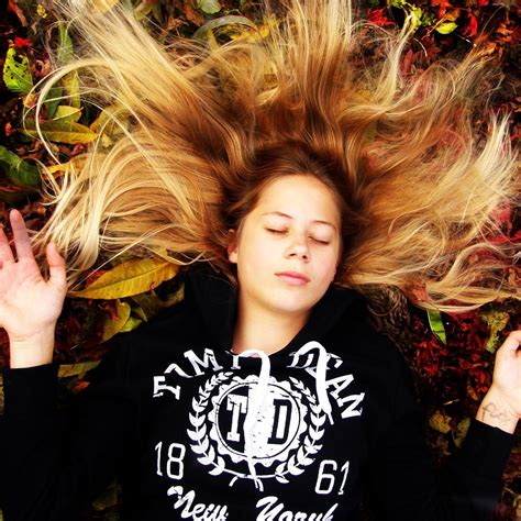 Nikky Roseline - Nikky Roseline added a new photo.