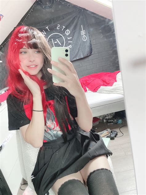 Do I make a cute princess? : r/femboy