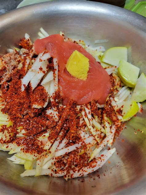 Kimchi with a couple of new secret ingredients...! : r/KoreanFood