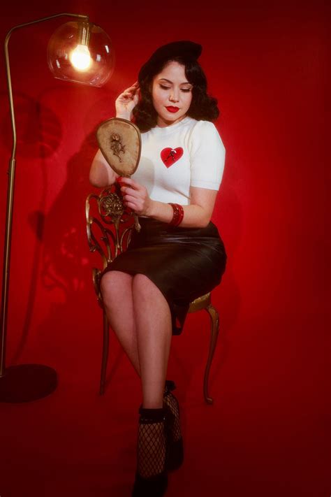 step  love short sleeve sweater size sml  ivory vintage