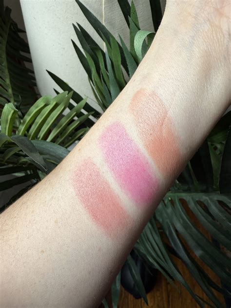Boom Makeup Reviews: Is the Makeup Brand Worth It?