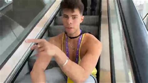 drututt trolls french waitress youtube