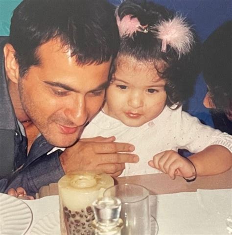 Shanaya Kapoor turns 23: Parents Sanjay-Maheep Kapoor, and BFF Navya ...