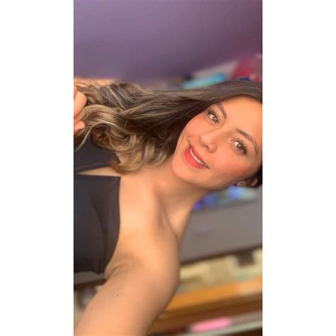 Natalia Paris Velandia