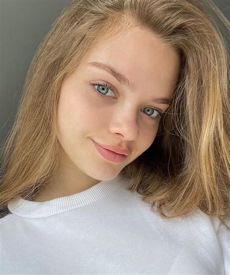 Picture of Anastasia Rozhkova