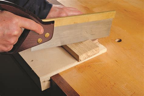 10 Tips to Perfect Saw Cuts - Woodworkers Institute