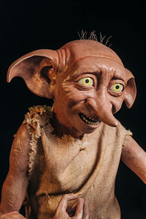 Dobby mit Socke Life-Size Statue Version 3 - Harry Potter | Elbenwald