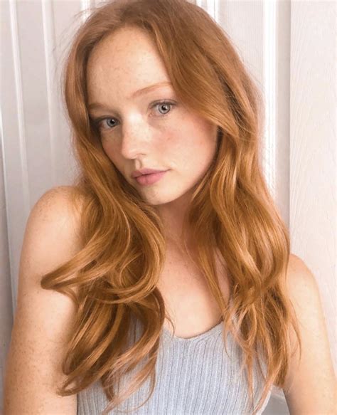 Samantha : r/FreckledGirls