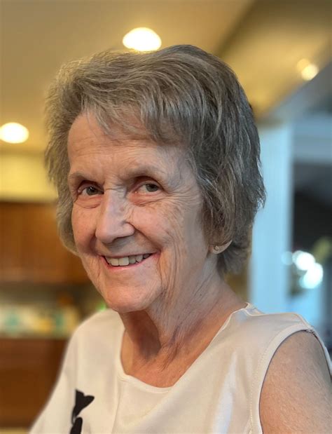 Families discuss the Soller Baker Funeral Home in Lafayette Indiana 19