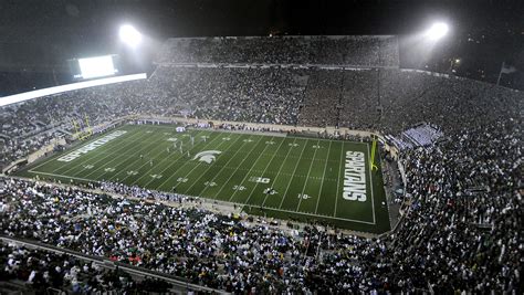 Board to vote on lights at Spartan Stadium; Jacquie Joseph to return