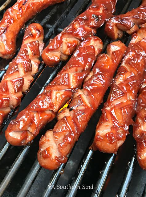 Sizzling Secrets: Mastering The Ancient Art Of Grill-Dog Perfection