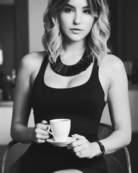 Sofiarose.cl | A veces, solo necesitas un buen par de gafas y un poco