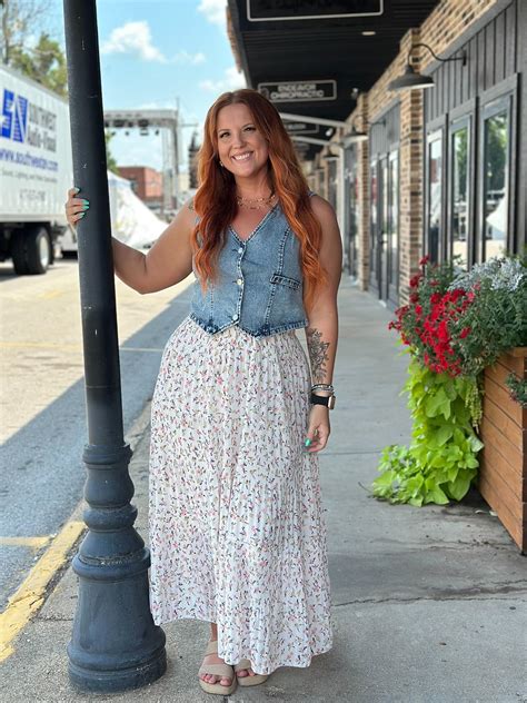 Lively Liz's Amazon Page