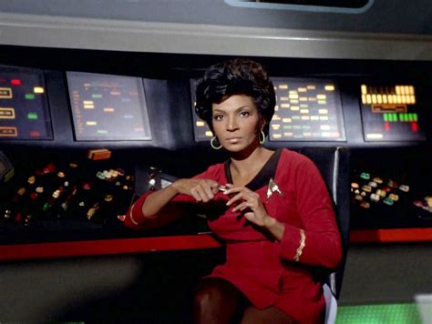 Nichelle Nichols, Pioneering Star Trek Actress and NASA Recruiter, Dies