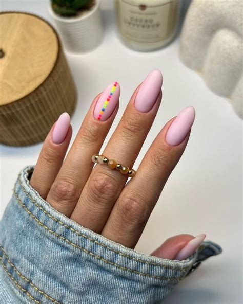 Formato De Unhas Amendoadas - Formato De Unha De Amendoa Porquê Lixar Unhas Amendoadas: Descubra As