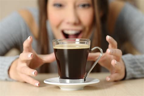 Quanto Tempo A Cafeina Sair Do Corpo - Efeitos colaterais da cafeína: quando o excesso afeta o corpo?